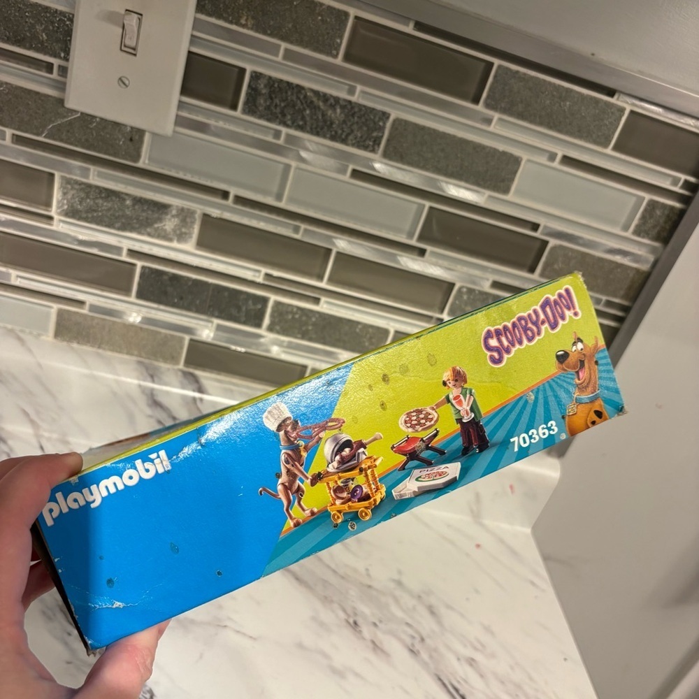 Playmobil‎ Scooby-Doo Dinner with Shaggy Playset (70363) - Picture 8 of 10